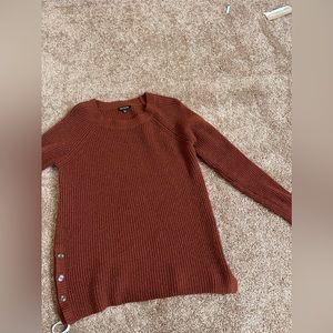 Women’s sweater